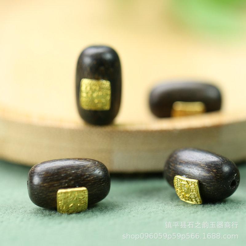 Korálky s výplní z červeného santalového dřeva: Oválný přívěsek váleček pro DIY náramky A116