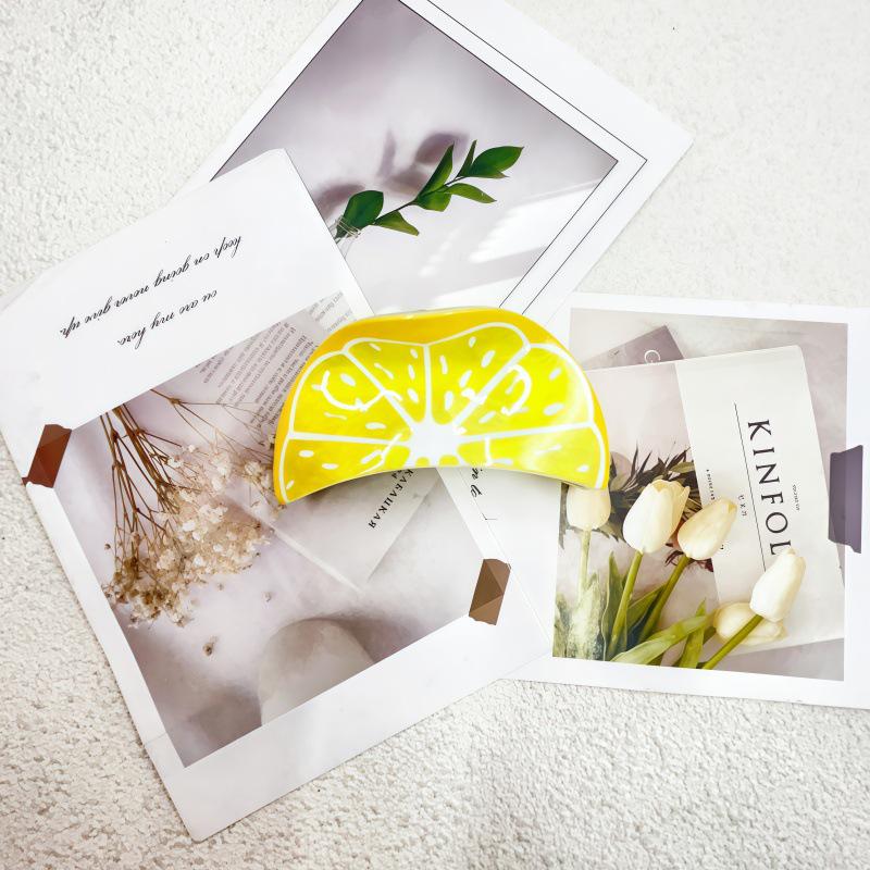 Fashionable Fruit Hair Clips: Cute Strawberry, Lemon, Peach Shark Clips for Women