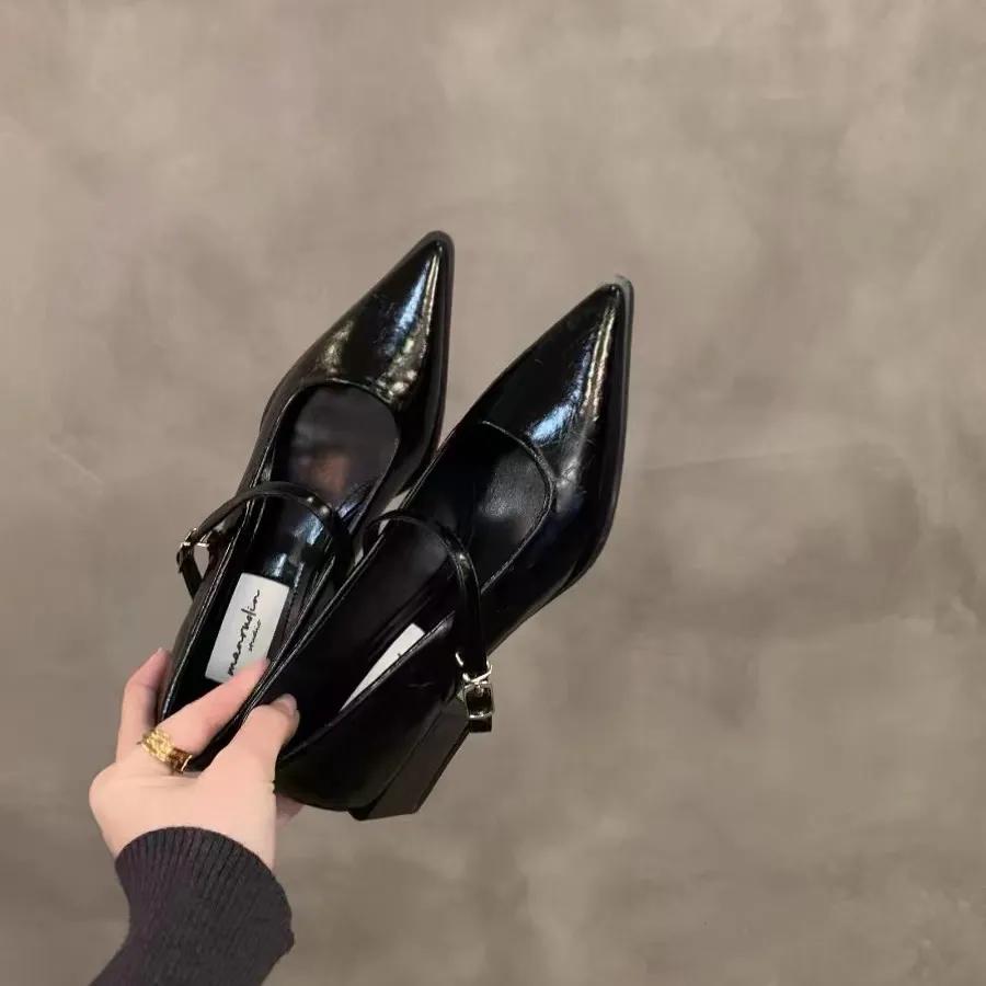 

Туфли Мэри Джейн на толстом каблуке в стиле ретро, женские вечерние туфли с острым носком средней высоты, удобные туфли-лодочки для офиса 35 чёрный