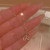 Small Flower Necklace Female Temperament Versatile Clavicle Chain Young High-end Half-diamond Five-petal Pendant
