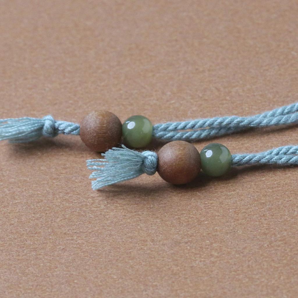Elegant Hetian Jade Clavicle Pendant Necklace