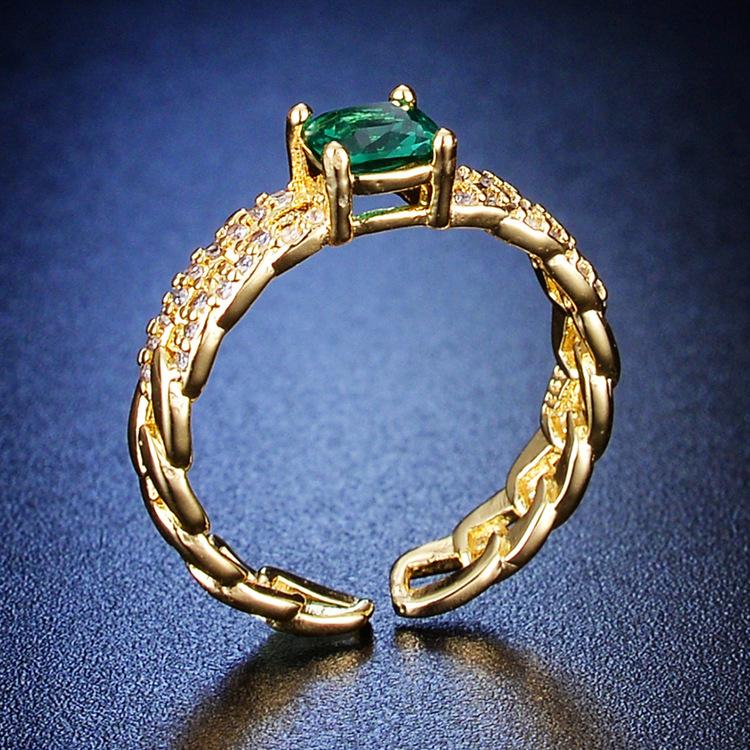 Luxury Square Emerald Zircon Engagement Ring For Women Niche High End Design