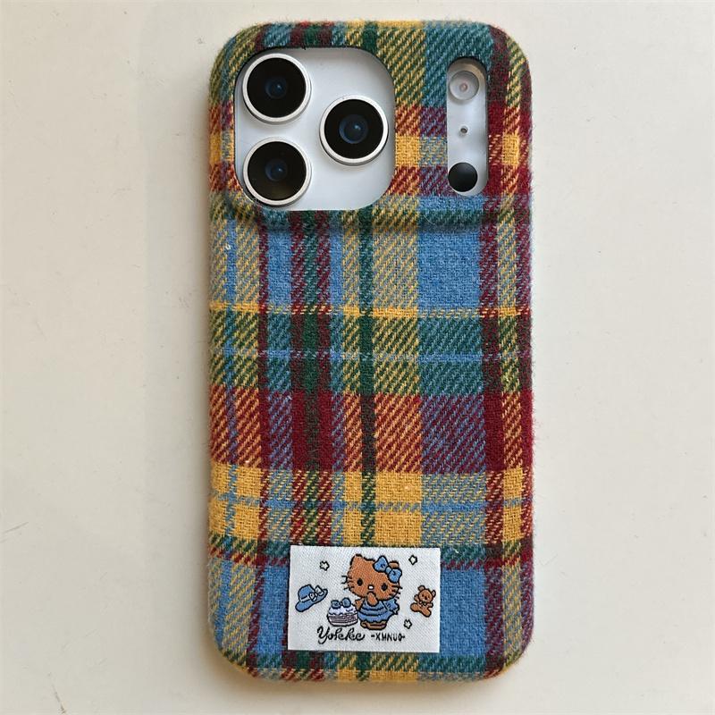 

New Autumn Winter Fluff Warm Plaid Pattern Fabric Phone Case For iPhone 16 Pro 14 15 Pro Max Cases Cover For Apple 15 14pro Max For iPhone 16ProMax