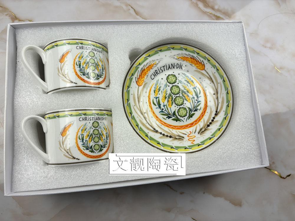 European Ceramic New Creative Light Luxury Bone China Western Plate Set Afternoon Tea High-quality Coffee Cup Gift Mug Set