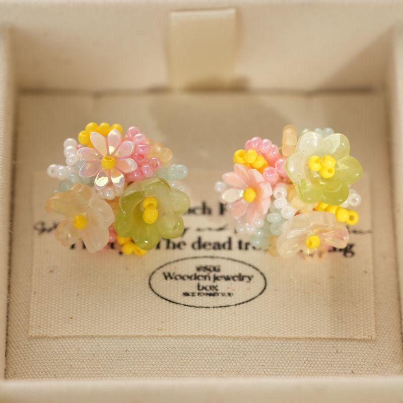 

Due to Lack of Sting [Everywhere] Dopamine Flower Colors Flower Stud Earrings Female Fresh Niche Style Vacation Style Female A pair of stud earrings