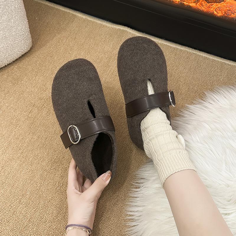 Mit Gusen überzogene Mao Mao Einzelschuhe für Damen Herbst- und Winterbekleidung 2025 neue französische Ein-Wort Mary Jane Schuhe mit flachem Ausschnitt