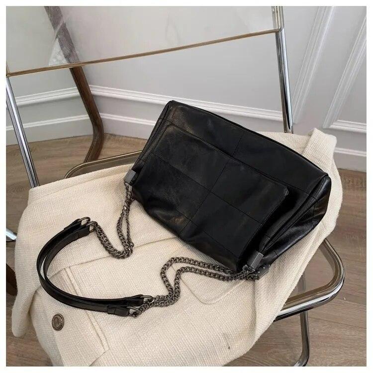 Borse da pendolare da donna alla moda Borsa a tracolla a catena di nicchia Borsa a spalla da donna Borsa a mano di grande capacità a croce Quadrata in PU