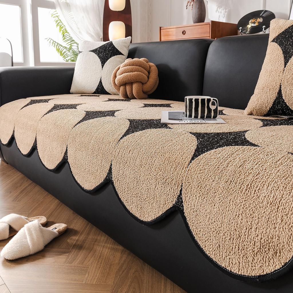 Speziell geformtes Sofakissen Herbst und Winter Neu Hochwertig Leichter Luxus Plüsch Anti-Katzenkratzer Rutschfest Leder Sofa Spezielles Sofa Handtuchbezug