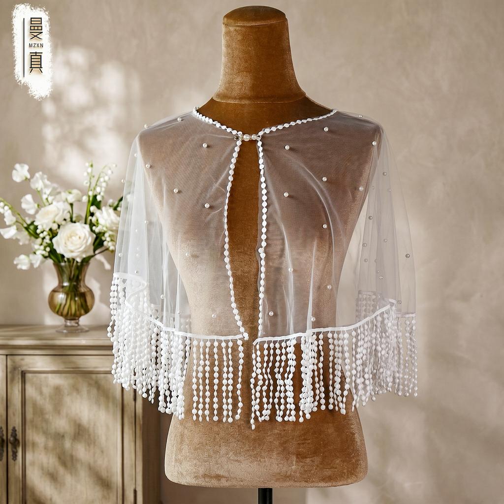 Mantello Nuziale in Tulle con Frange di Perle, Stola Corta Trasparente da Matrimonio con Chiusura Frontale a Perla, Coprispalle Perlate per Abito da Sposa Sirena Senza Spalline, Servizio Fotografico