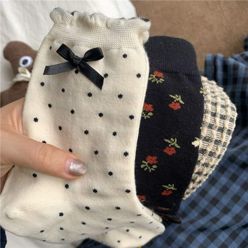 

Women s Japanese Cute Bow Mid-Calf Long Socks - Summer/Autumn Trend One Size