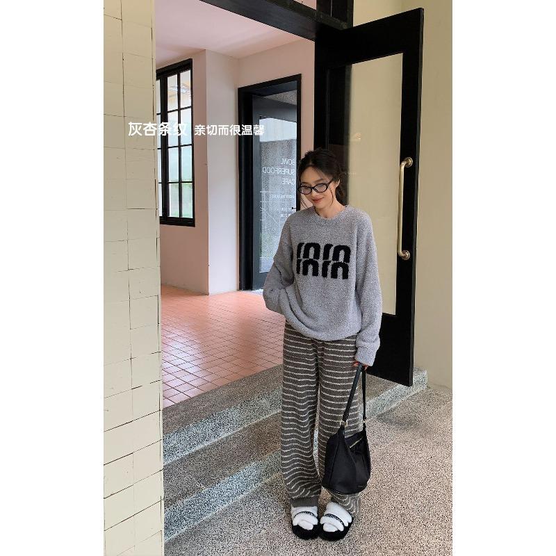 

01 хлопковый термокомплект зимний новый полубархатный утолщенный теплый свободный полосатый домашний костюм женский ленивый average size (80-70 kg)