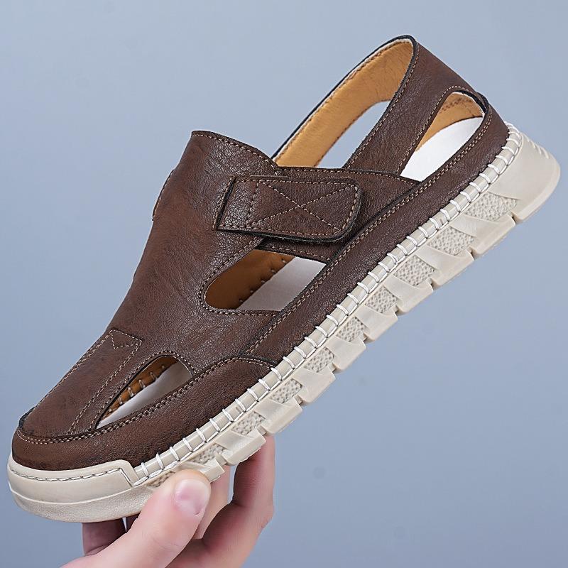Baotou Hole Shoes Men's One-pedal Velcro Casual Men's Shoes Breathable Mesh Hollow Large Size Handmade Sandals