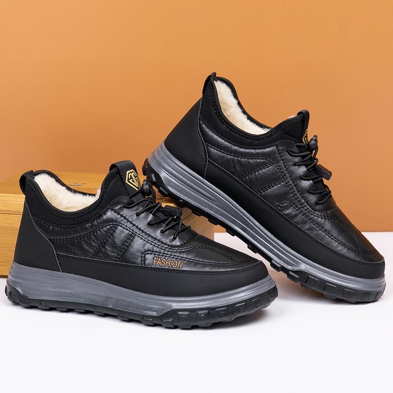 Winter New Old Beijing Cotton Shoes Men's Leather Surface Piled Thickened Warm Dad Shoes Casual Snow Boots Boots