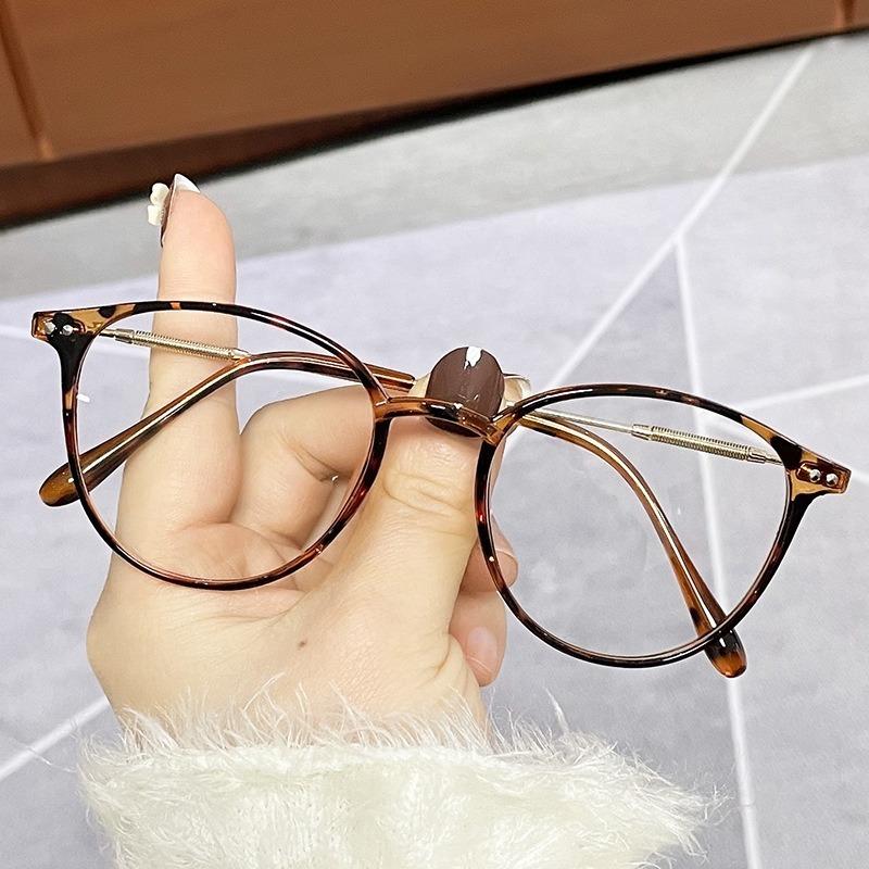 Anti Blue Eyeglasses Korean Retro Round Anti Radiation Glasses Metal Frame Eyeglasses For Women/Men