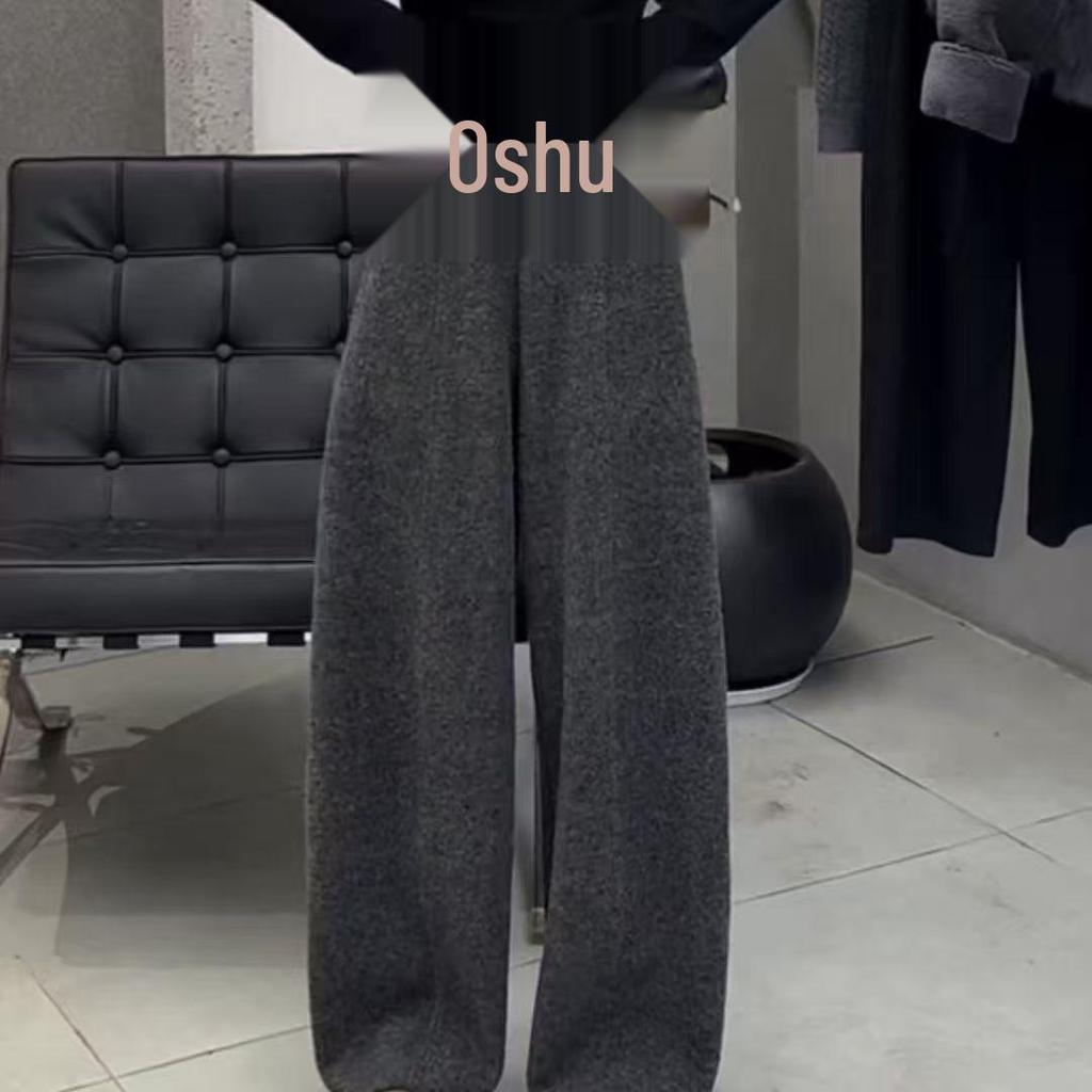 2025 Winter Women's Plus Size Velvet Wide-Leg Slimming Banana Pants - Warm, Versatile, and Casual