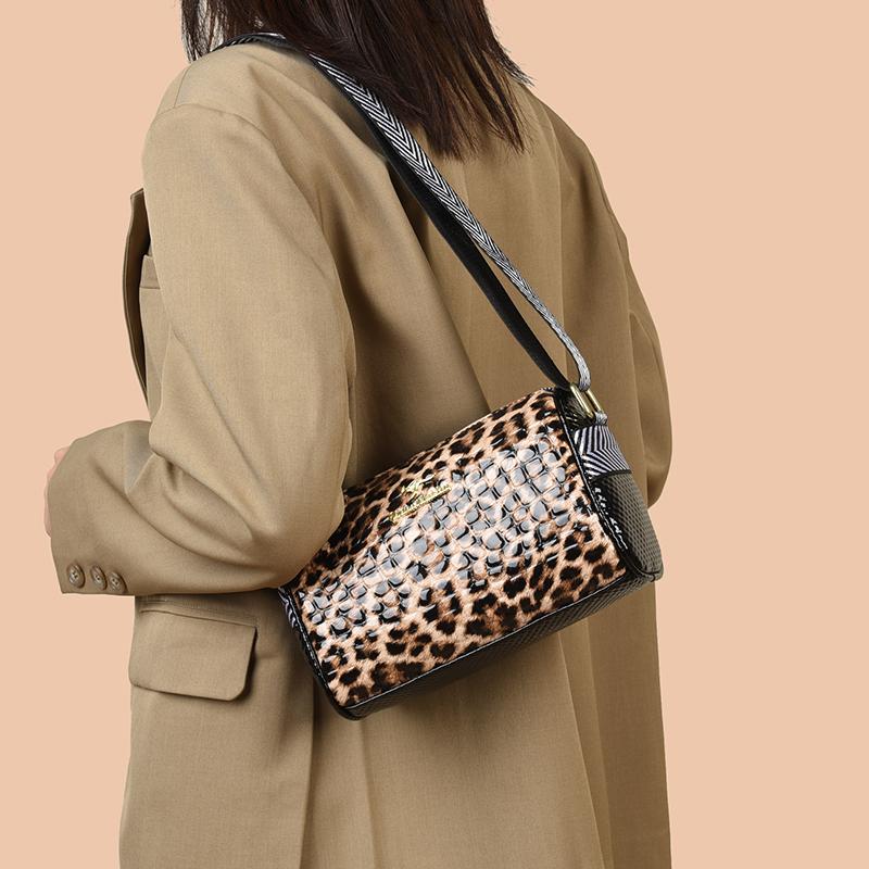 Leopard Print Leather Women's Bag  Large Capacity Messenger Bag  Casual Shoulder Crossbody Bag  New Fashion  Luxury