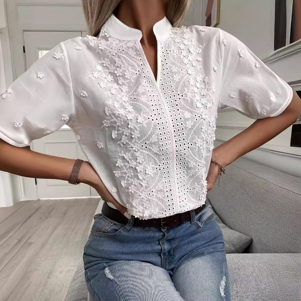 2025 Summer Women's V-neck Stand Collar Embroidered Lace Top