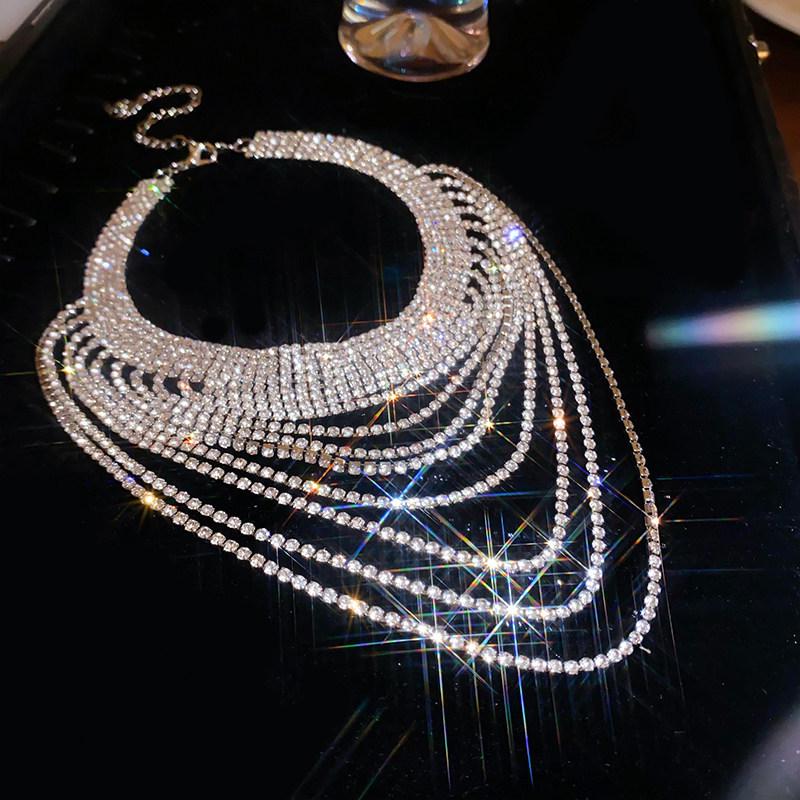 Elegant Rhinestone Multi-layer Geometric Necklace: High-end Fashion Clavicle Chain