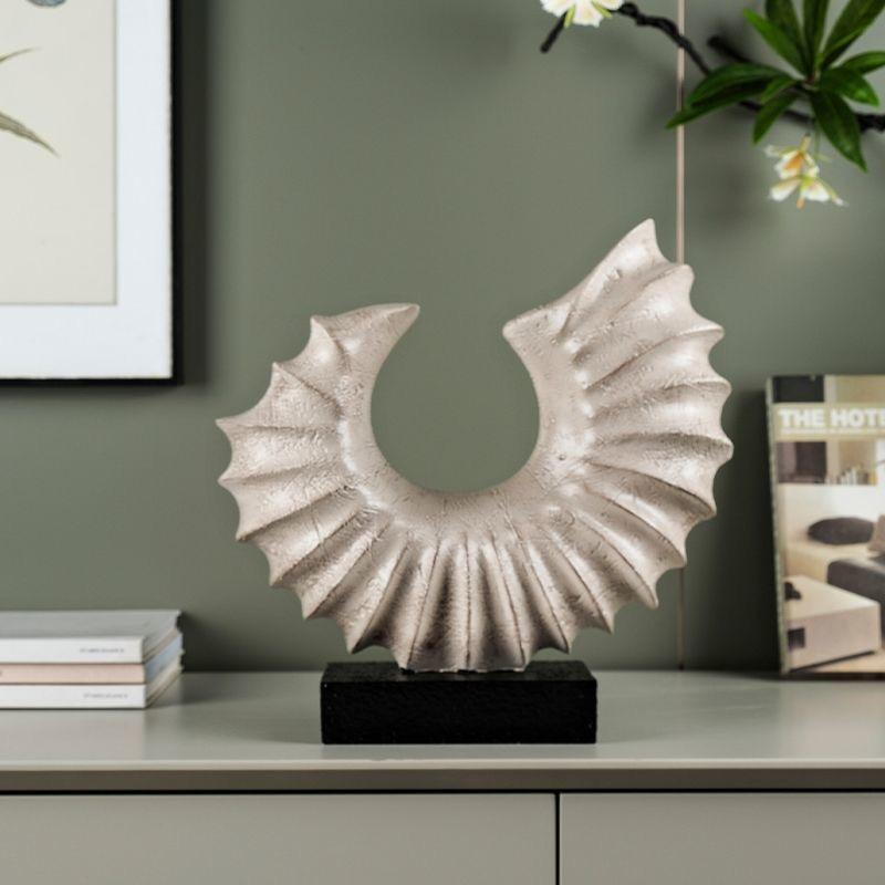 Modern High-end Light Luxury Entrance TV Cabinet Resin Conch Sculpture Study Desktop Conch Ornaments Art Crafts Home Decoration