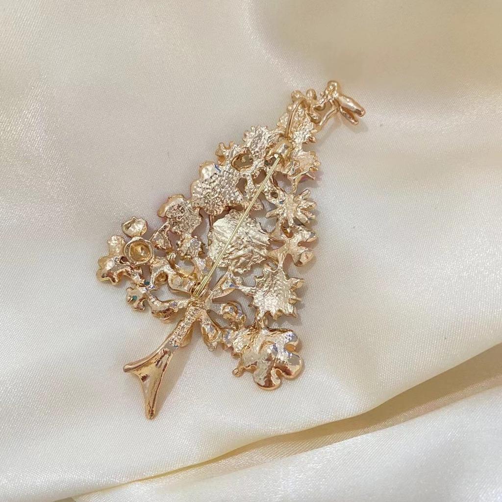 Vintage Dream Crystal Flower Fairy Brooch Vintage Medieval Western Makeup Christmas Tree Pin