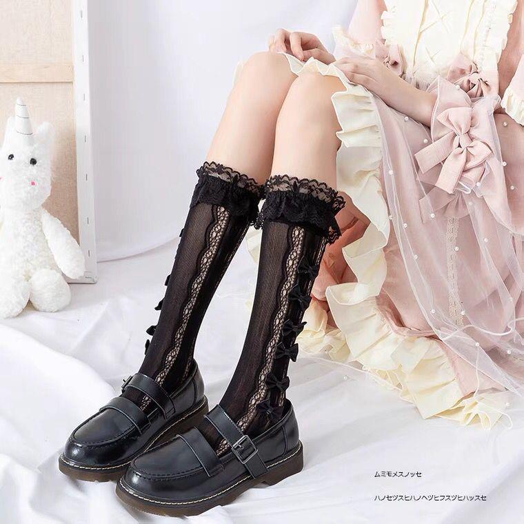 Weiße Spitzen Mid-Calf Socken mit Schleife - Lolita-Stil