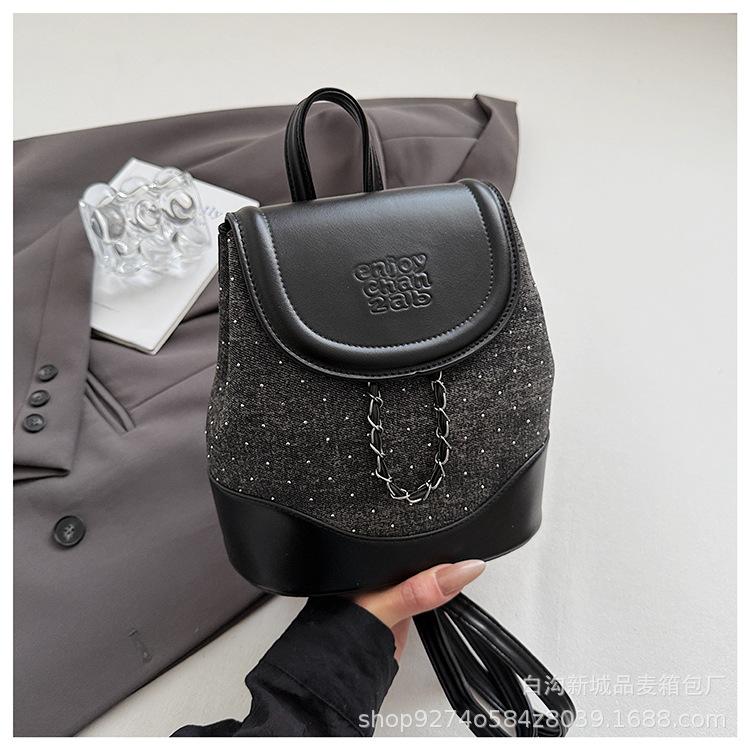 

Casual versatile niche women s backpack 2025 new exquisite mini schoolbag travel bag backpack чорний