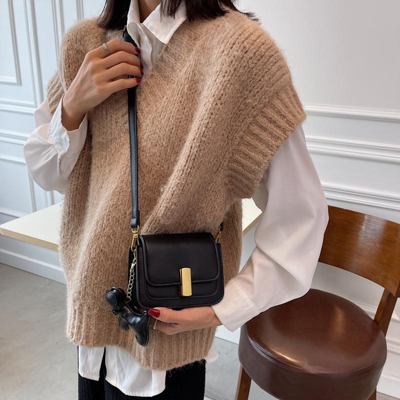 New Bag Women's 2025 Popular High-end Sense Autumn and Winter Retro Versatile Shoulder Messenger Bag Popular Small Square Bag