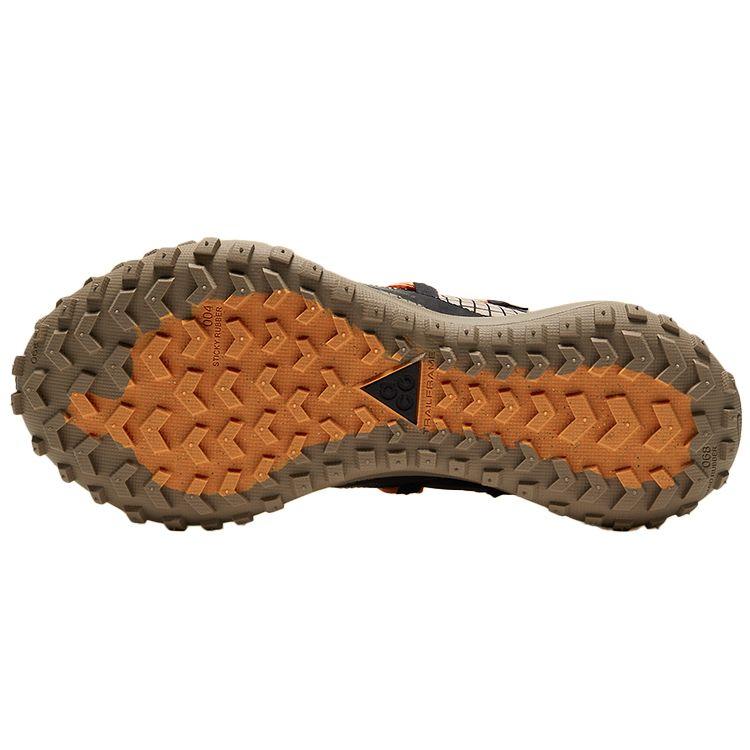 Nike ACG Mountain Fly Low Fossil Stone Unisex Sneakers Tan Black DA5424-200
