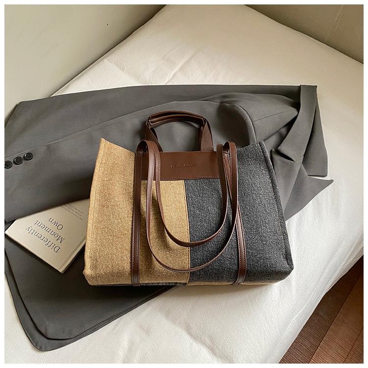 

Ручная большая сумка женская 2025 новая большая вместительная сумка-мессенджер для поездок на работу модная сумка-тоут тренд