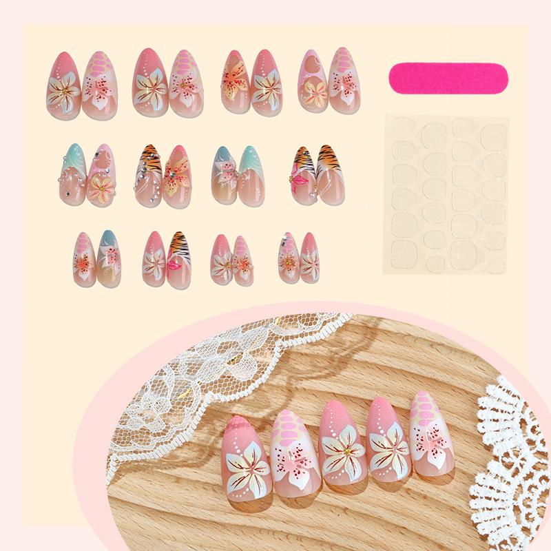 

Накладные ногти миндалевидной формы, искусственные ногти с французским кончиком и дизайном, глянцевые, с полным покрытием, акриловые, на клеевой основе, искусственные наклейки для ногтей для женщин, 24 шт.