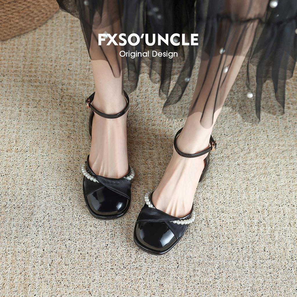 Baotou sandals women's summer new thick heel medium heel women's shoes one-word buckle sandals