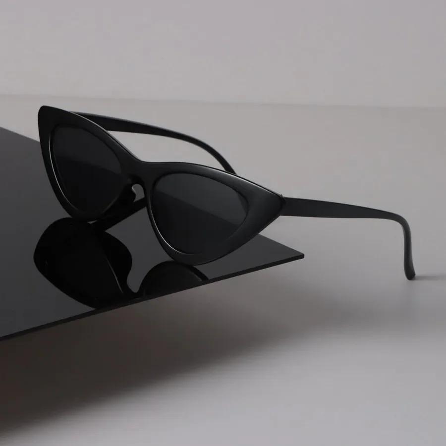 Fashion Sunglasses Women Men Cat Eye Mirror Small Brand Designer Black Sun Glasses Trendy Eyewear Unisex Sexy Classic