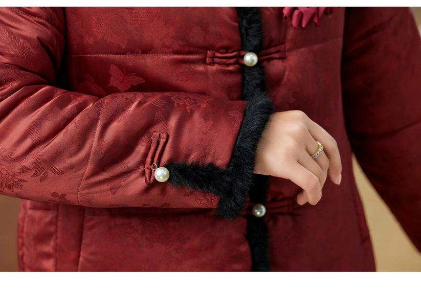 Fashionable Winter Short Cotton Jacket for Mothers 2025: Stylish Mid-Aged and Elderly Women's Plus Velvet Warm Clothing