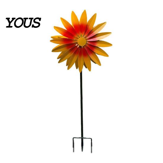 Rustic Metal Art for Lawn Sunflower Garden Stake, Spinning Flower Yard Ornament, Rustproof Decorative Windmill Courtyard Outdoor Patio Decoration