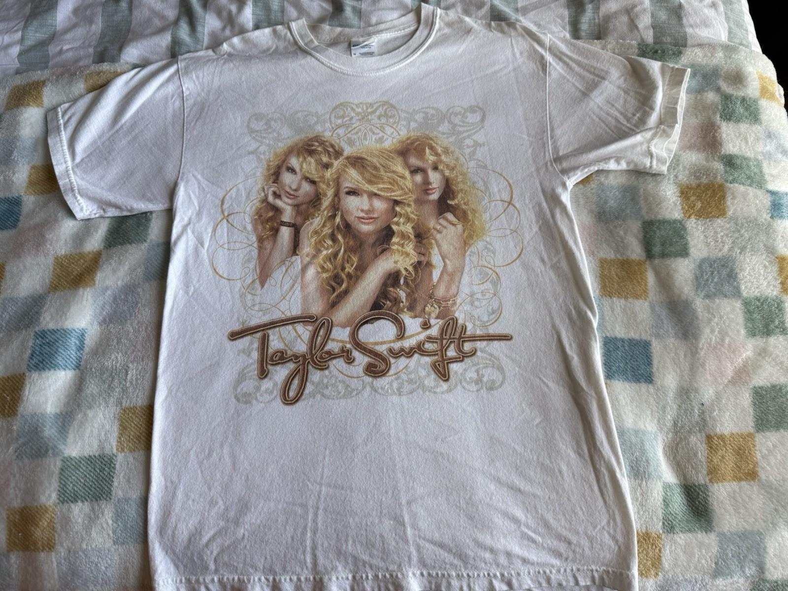 Taylor Swift Fearless Tour 2009 2010 Tee T-Shirt Medium XXXL