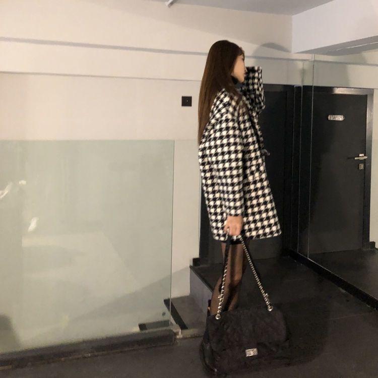 2024 Women's Mid-Length Warm Plaid Wool Coat