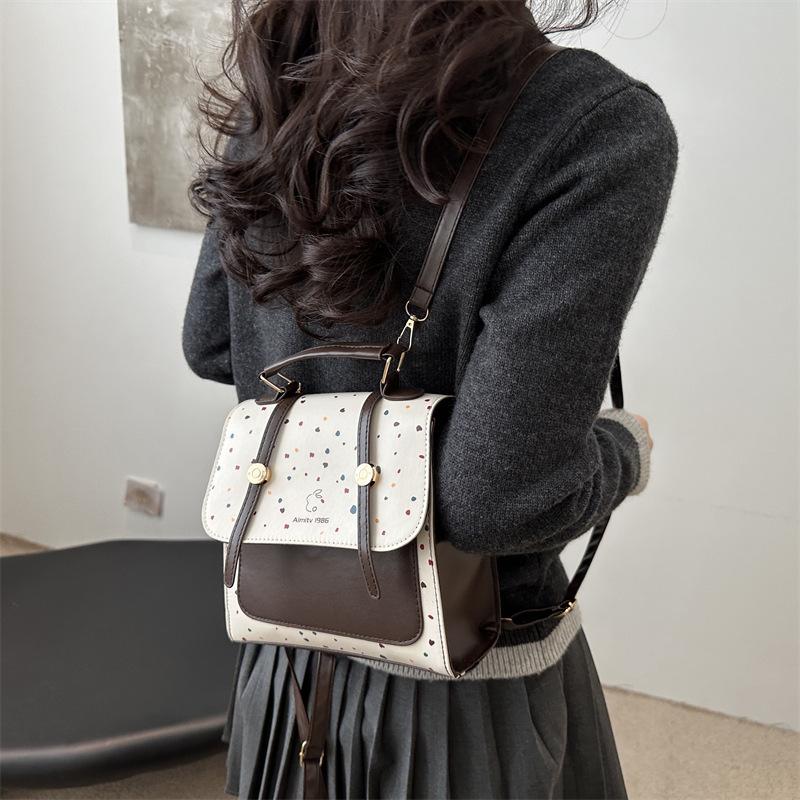 Niche Design Bag Women's 2025 New Backpack Casual Spring Foreign Style Student Commuting Shoulder Handbag No