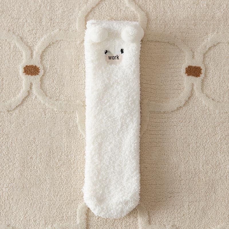 No-Shed Coral Fleece Socks for Women & Girls: Cute Bear Design, Thick Fleece, Mid-Calf, Perfect for Autumn/Winter Sleep.