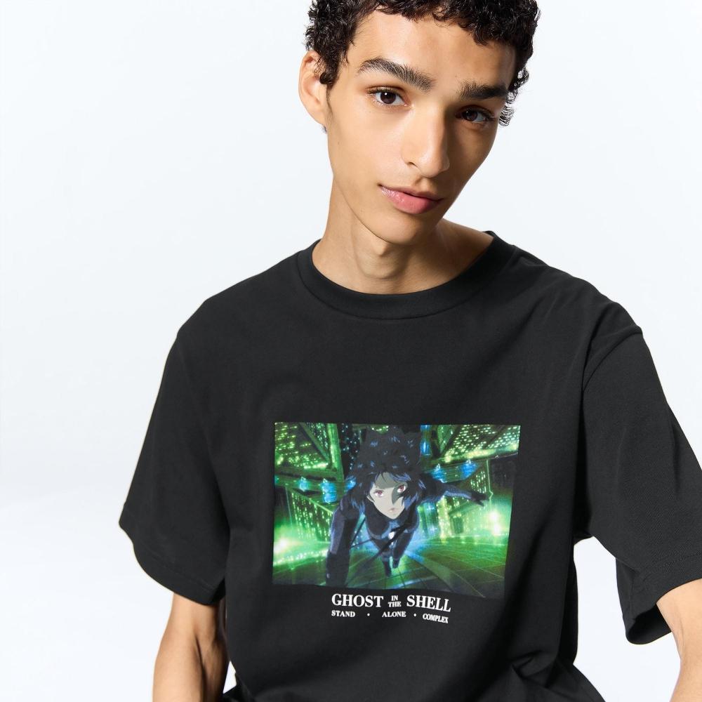 

GU от Uniqlo Graphic T Призрак в доспехах SAC