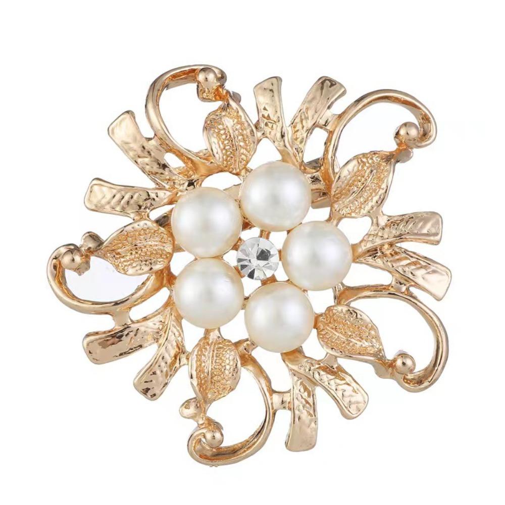 Metal Flower Brooch for Women Versatile Pearl Brooch Jewelry Brooches  Party Clothing Accessories