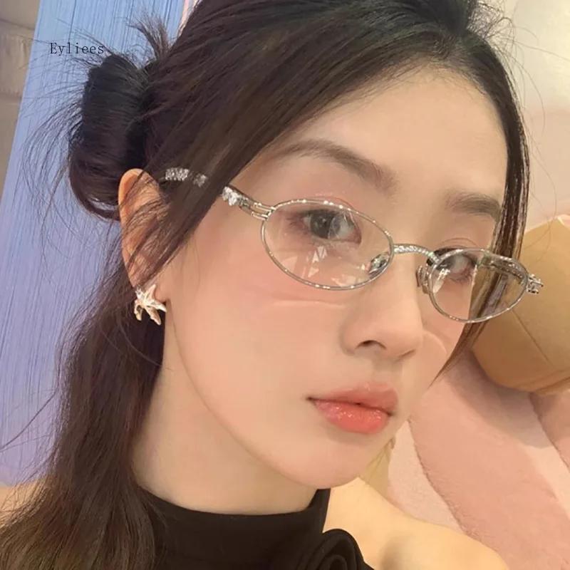 Damesolbriller med rhinsteiner Stilige ovale solbriller Vintage runde svarte solbriller Herre Bling Diamantsolbriller Luksusdesign Briller