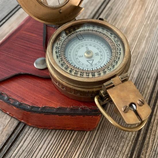Vintage WWII Military Pocket Compass Gift