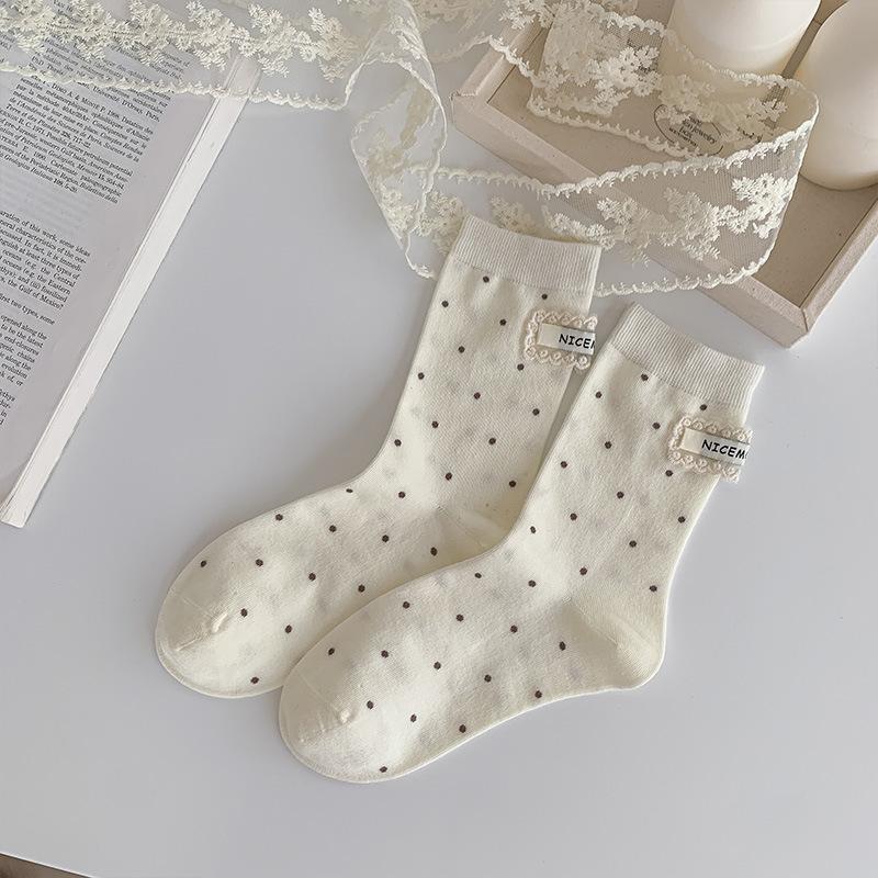 

Female Autumn New Sweet Polpok Letter Cloth Label Boneless Tube Pile Socks 1 pair белый