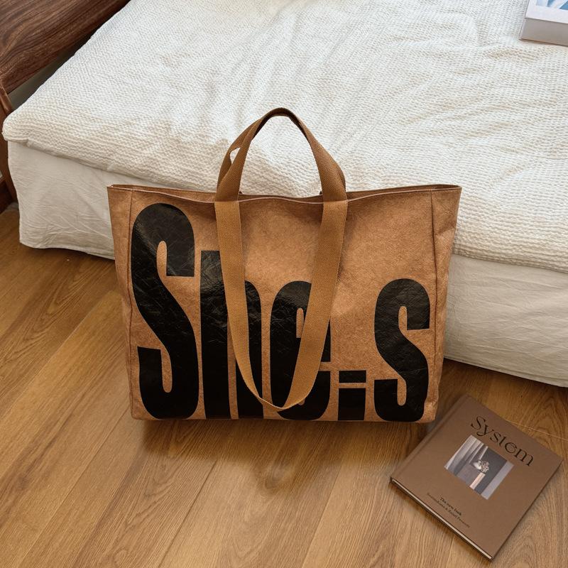 

Korean version of fashionable large-capacity tote bag, fashionable new literary letter personalized printing versatile shoulder bag