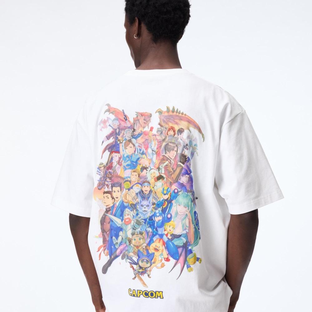 

UNIQLO JAPAN CAPCOM 40th UT оверсайз с короткими рукавами