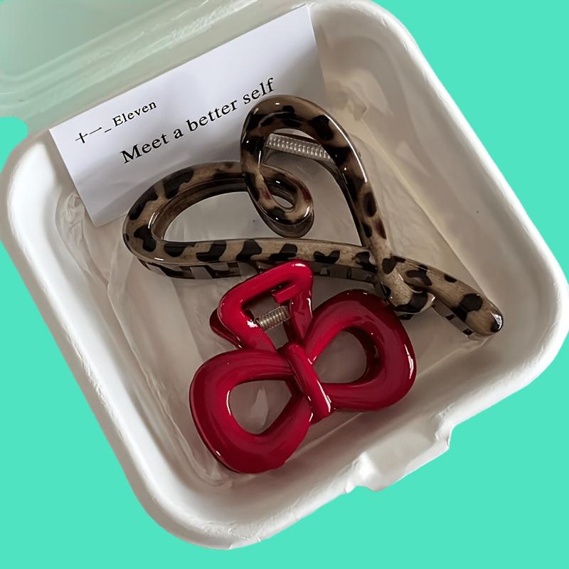 

Set of Vintage Leopard Print Curved Hair Claw Clip with Red Bow Tie Hair Clip, a Fashionable Accessory for Women to Style Half-Up Hairstyles
