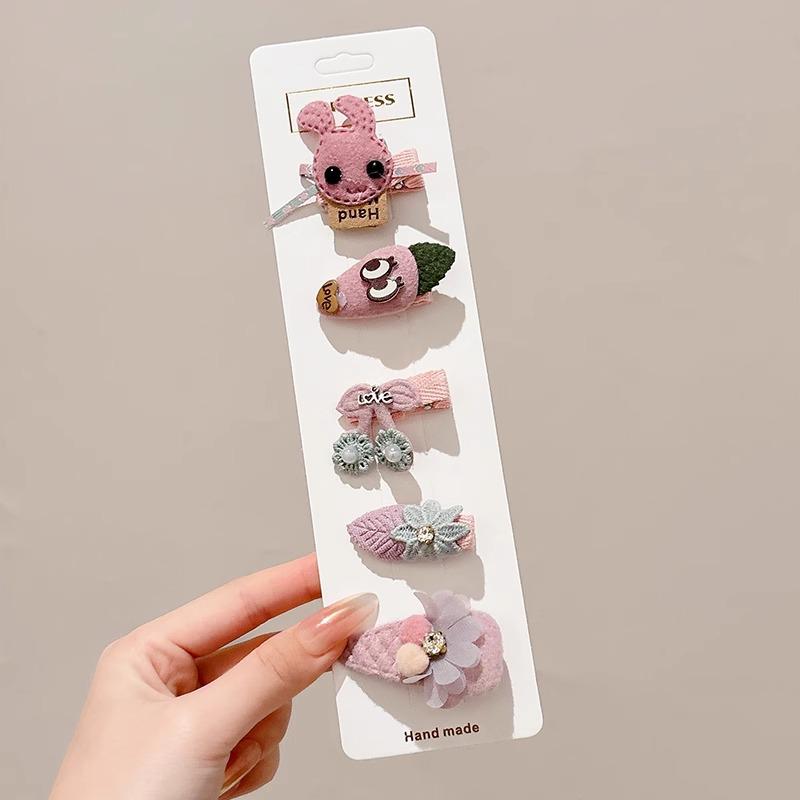 Retro Cute Baby Hair Clips – Gentle Fabric Flower Headwear for Girls