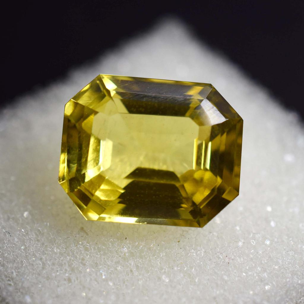 9.95 Ct Natural Yellow Ceylon SAPPHIRE Emerald Shape Loose Gemstone CERTIFIED AM-196