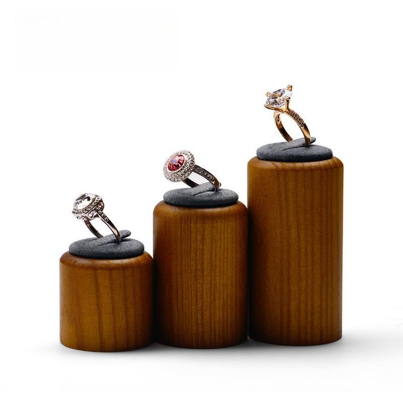 Premium Quality Ring Stand Solid Wood Jewelry Display Cylindrical Ring Holder 3Pcs Set Diamond Jewelry Props