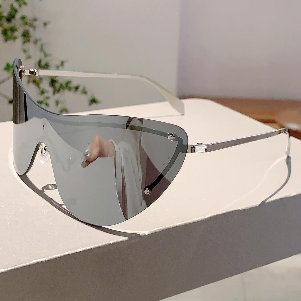 KAMMPT Vintage Rimless Metal Shades Y2K Futuristic Decor Women's Sunglasses Ins Brand Punk Ladies Sun Eyeglasses for Hiking Beach